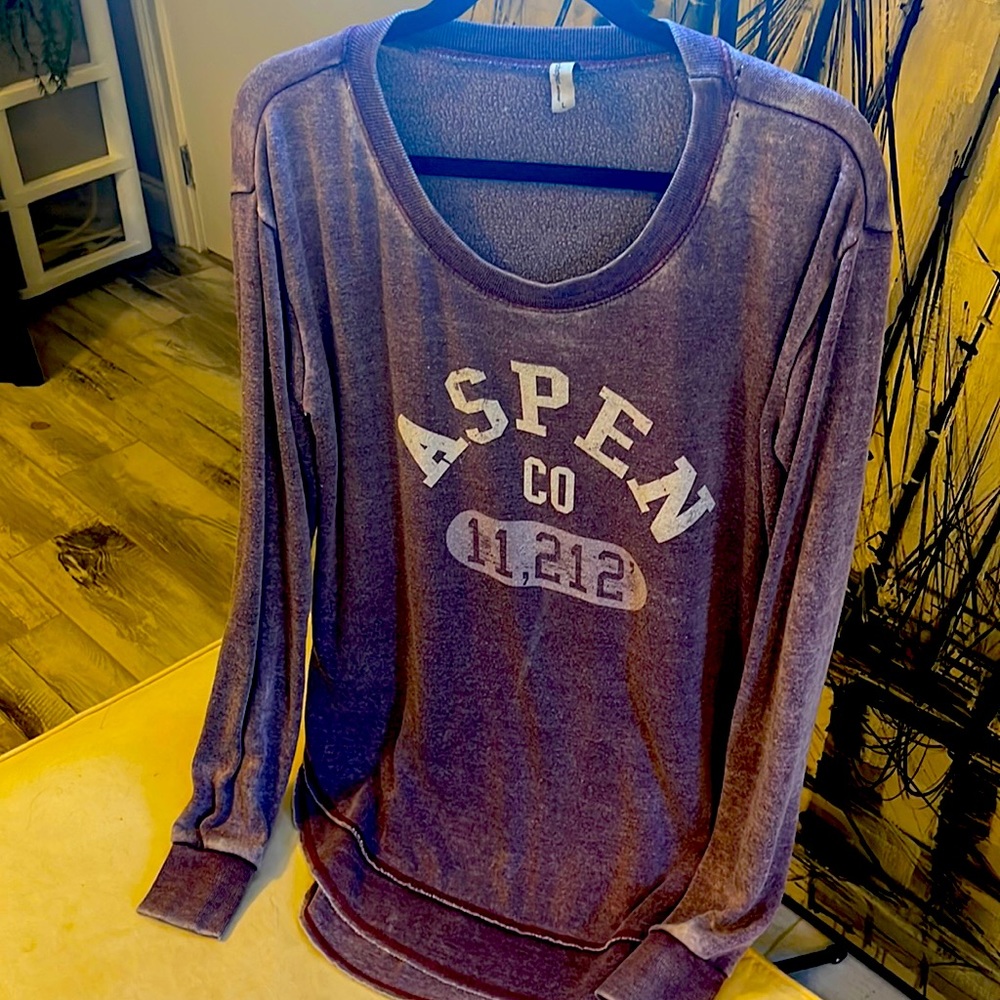 Aspen Long sleeve lightweight pullover